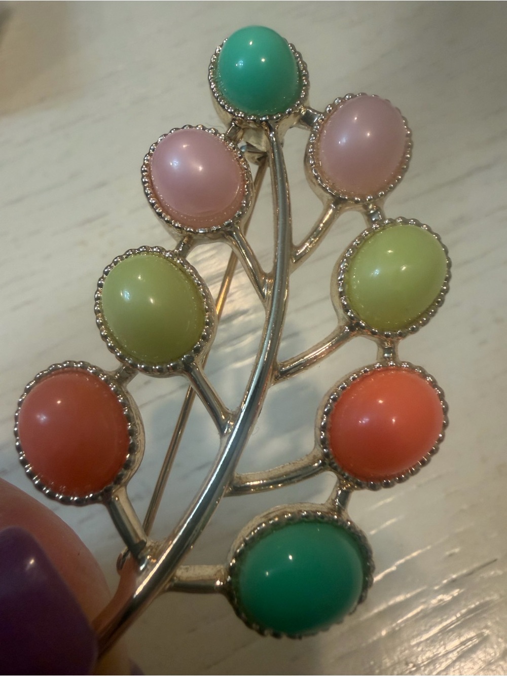 RARE Sarah Coventry Pastel Cabochon Multi-Color Leaf Brooch Jelly Belly